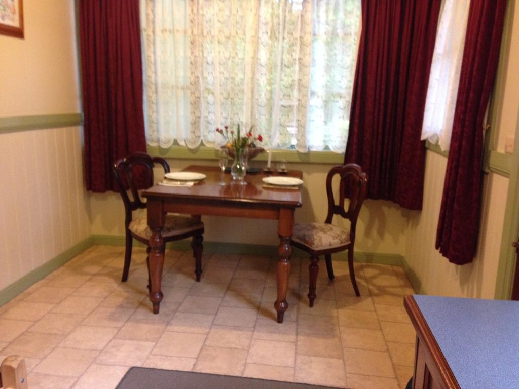Bed and Breakfast Secrets Hideaway Blackheath Pokoj fotografie